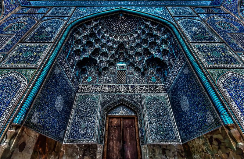 رنگ آبی در معماری ایرانی - مسجد جامع اصفهان
